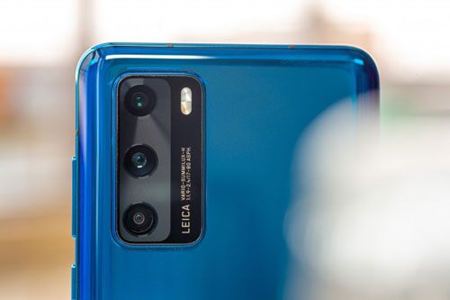 Cận cảnh Huawei P40 vừa trình làng với giá 20,54 triệu