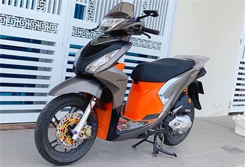 Sốc với Honda Vision giá rẻ, độ đẹp không kém SH 150 2020
