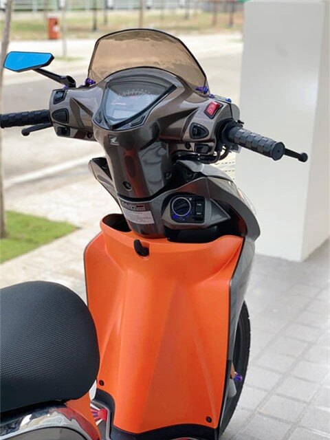 Sốc với Honda Vision giá rẻ, độ đẹp không kém SH 150 2020