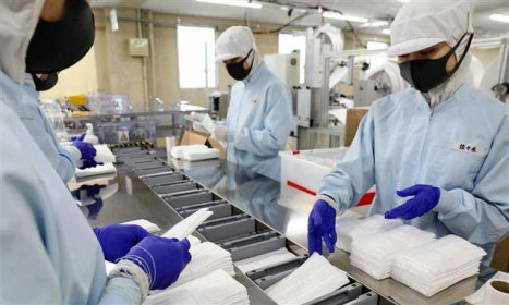 Đại gia toàn cầu hỗ trợ gì Chính phủ chống Covid-19?