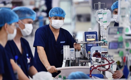 Lập tức cách ly người từng đến Bệnh viện Bạch Mai từ 10/3 đến nay
