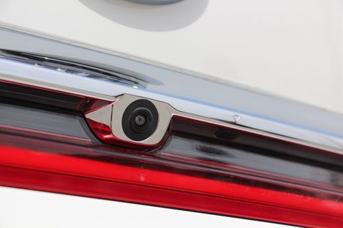 Cận cảnh xe sedan giá gần 250 triệu đồng