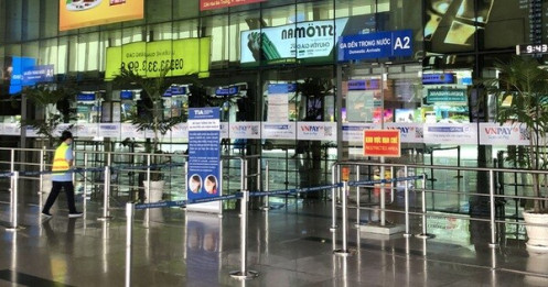 Ngày đầu tiên cắt giảm tần suất bay, các hãng khai thác 127 chuyến