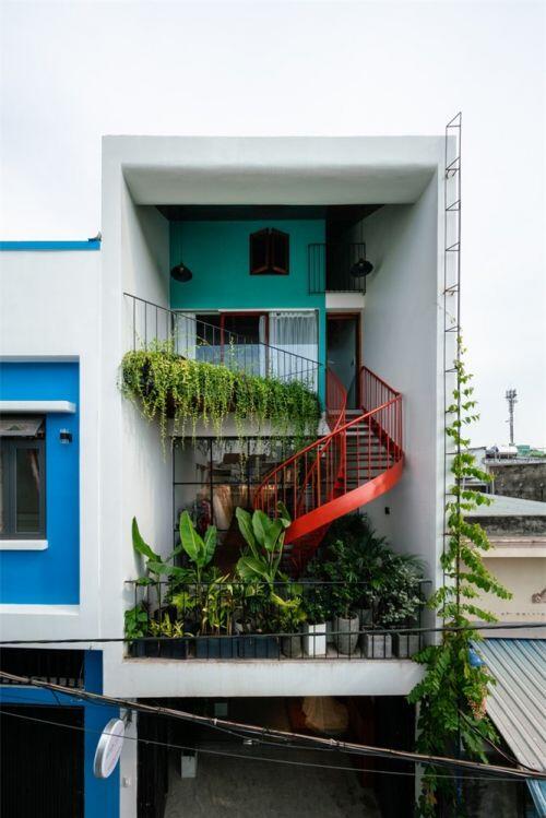 Nhà ở kết hợp với studio áo cưới được bố trí hợp lý