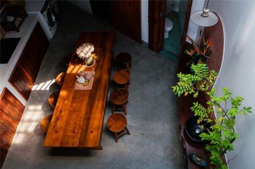 Nhà ở kết hợp với studio áo cưới được bố trí hợp lý