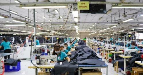 ADB lo ngại tăng trưởng kinh tế Việt Nam năm 2020 giảm mạnh xuống 4,8% do Covid-19
