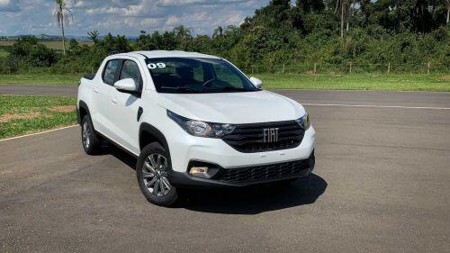 Bán tải giá rẻ Fiat Strada sắp có mặt trên thị trường