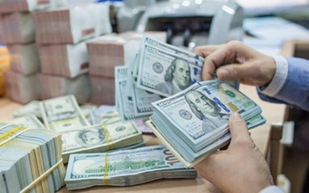Tỷ giá ngày 10/4: Đô la bán ra xuống dưới 23.600 đồng/USD