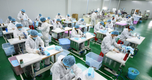 Bị chỉ trích về chất lượng, Trung Quốc hoãn xuất khẩu vật tư y tế