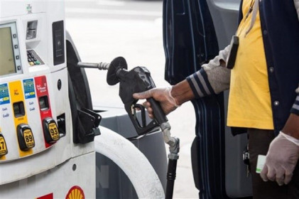 Goldman Sachs: Giá dầu sẽ tiếp tục giảm bất chấp kế hoạch của OPEC+