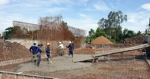 Dự án giao thông kêu thiếu vốn và chờ mặt bằng