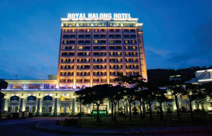 Chủ khách sạn Royal Hạ Long (RIC) lỗ bình quân gần 370 triệu đồng/ngày trong quý 1
