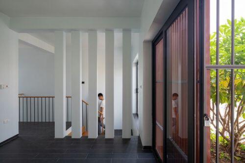 Ngôi nhà hình thác nước thổi làn gió mới