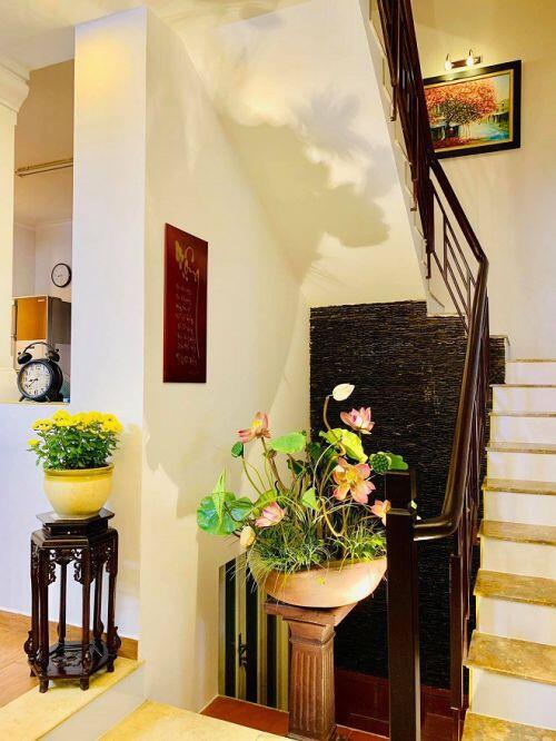 Biệt thự tiền tỷ của danh hài Thúy Nga giữa lùm xùm “ăn tiền trợ cấp“