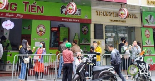 Phở bò, kem Tràng Tiền “đắt như tôm tươi” những ngày đầu mở cửa trở lại