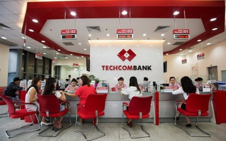 2 quỹ ngoại sang tay nhau gần 1 triệu cổ phiếu TCB