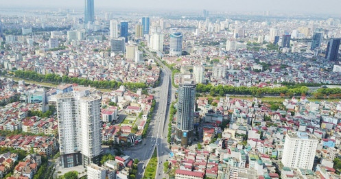 Dân chờ mua giá rẻ, nhà đầu tư “cắt lỗ” khiến bất động sản khó càng khó