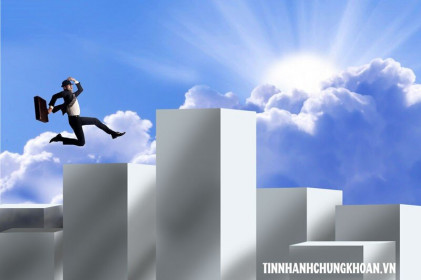Giao dịch chứng khoán sáng 8/5: Nhận “liều thuốc” kích thích, VN-Index tăng vọt
