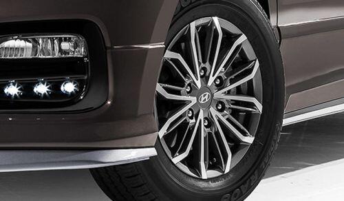 Hyundai Starex 2020 có gì?