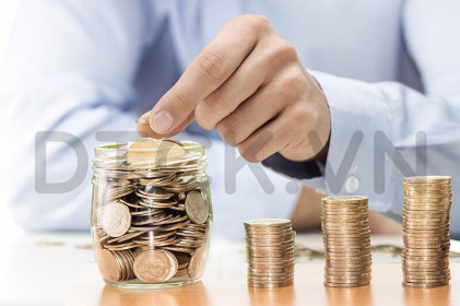 Dòng tiền xoay nhanh giữa cơ sở và phái sinh