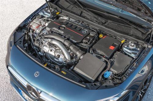 Khám phá Mercedes-AMG A 35 4Matic giá hơn 2 tỷ đồng