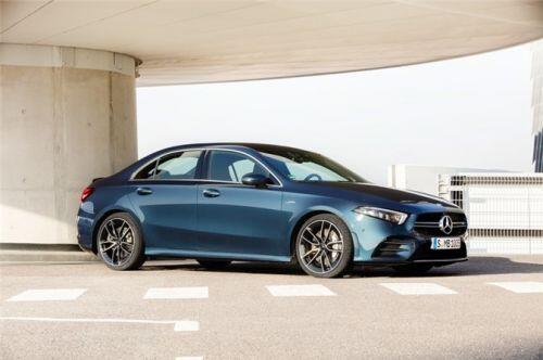 Khám phá Mercedes-AMG A 35 4Matic giá hơn 2 tỷ đồng