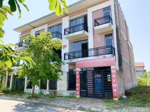 Cảnh nhếch nhác trong khu đô thị 350 tỷ đồng ở Hà Tĩnh bị thanh tra toàn diện
