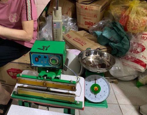 Hà Nội: Làm rõ 6 đối tượng liên quan trong vụ phát hiện 1,4 tấn mỳ chính giả
