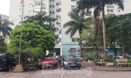 Cận cảnh khu đất công làm bãi xe 'biến hình' thành cao ốc ở Hà Nội