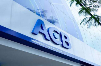 Lãnh đạo ACB thay phiên nhau gom cổ phiếu