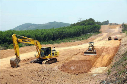 Bộ GTVT yêu cầu đẩy nhanh giải ngân vốn các dự án đầu tư công
