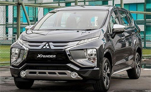 Mitsubishi Xpander giảm giá xuống dưới 500 triệu, đấu Toyota Innova, Suzuki Ertiga