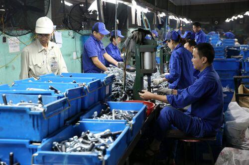 Giãn nộp 5 tháng, chưa kịp phục hồi đã lo tiền đóng thuế