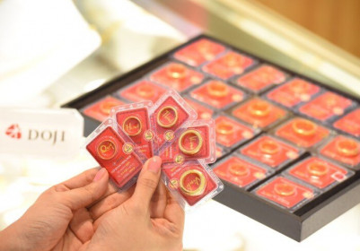 Giá vàng hôm nay 30/5: Ngưng chờ diễn biến mới