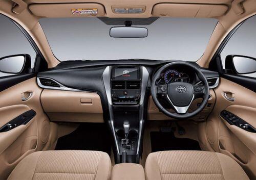Toyota Vios 2021 có gì khi được so sánh đẹp như Altis