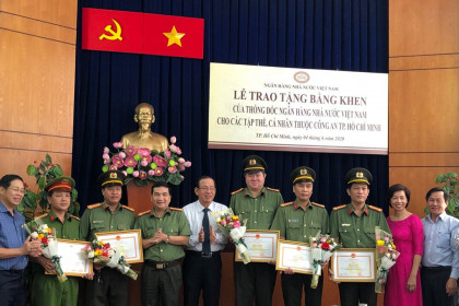 Triệt phá nhiều ổ, nhóm làm tiền giả