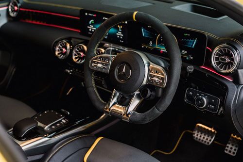 Cận cảnh Mercedes-AMG A45S vừa ra mắt với giá gần 2,5 tỷ