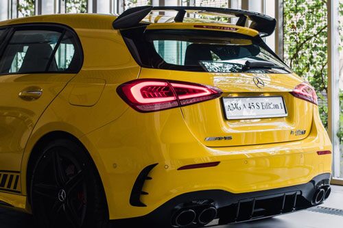 Cận cảnh Mercedes-AMG A45S vừa ra mắt với giá gần 2,5 tỷ