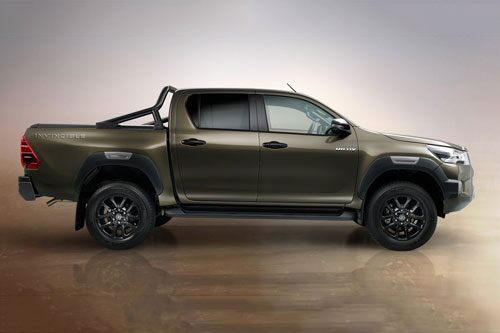 Ảnh chi tiết Toyota Hilux vừa ra mắt