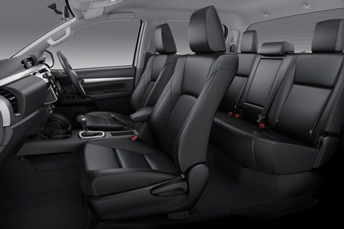 Ảnh chi tiết Toyota Hilux vừa ra mắt