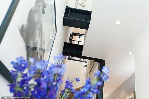 Nhà mỏng nhất London gây sốc khi được rao bán với giá hơn 55 tỷ đồng