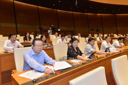 Hôm nay, Quốc hội biểu quyết thông qua Luật Doanh nghiệp và Luật Đầu tư