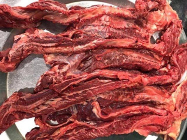 'Bò Australia' siêu rẻ tràn chợ mạng