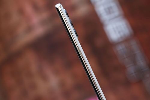 Smartphone chip S765G, RAM 8 GB, pin sạc 65W, giá gần 10 triệu