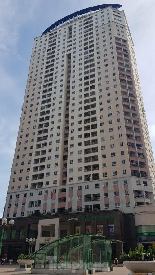 Cận cảnh khu chung cư nghìn căn hộ không phòng sinh hoạt cộng đồng ở Hà Nội
