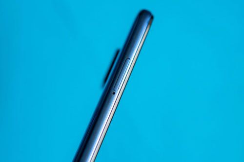 Smartphone chip S720G, RAM 6 GB, chống nước, pin 5.000 mAh, giá hơn 5 triệu