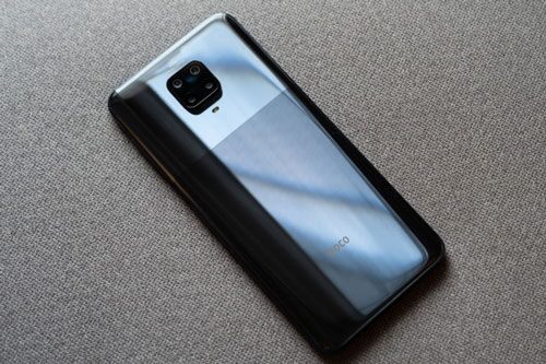 Smartphone chip S720G, RAM 6 GB, chống nước, pin 5.000 mAh, giá hơn 5 triệu