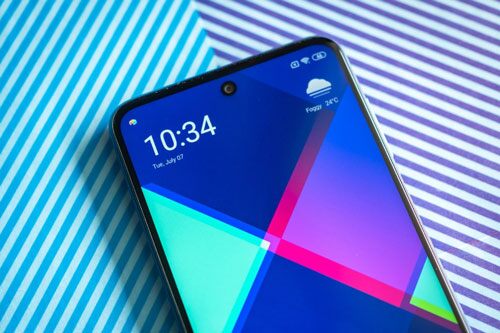 Smartphone chip S720G, RAM 6 GB, chống nước, pin 5.000 mAh, giá hơn 5 triệu