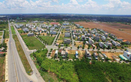 Đầu tư địa ốc “bỏ phố về quê”