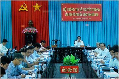 Bộ trưởng Bộ TT&TT Nguyễn Mạnh Hùng gợi ý Bến Tre có thể trở thành "thung lũng Silicon" của Việt Nam